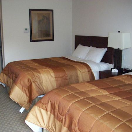 Price Pointe Inn 워키쇼 외부 사진