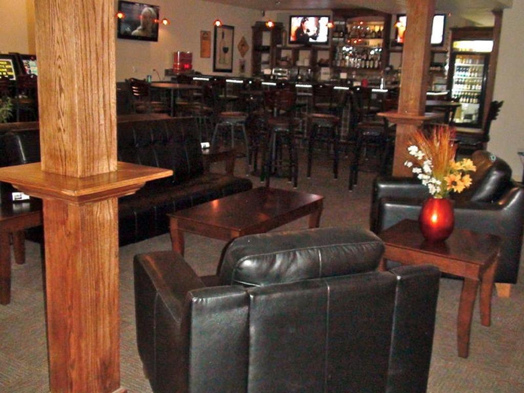Price Pointe Inn 워키쇼 외부 사진