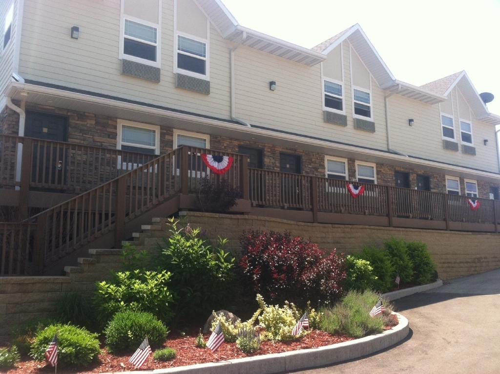 Price Pointe Inn 워키쇼 외부 사진