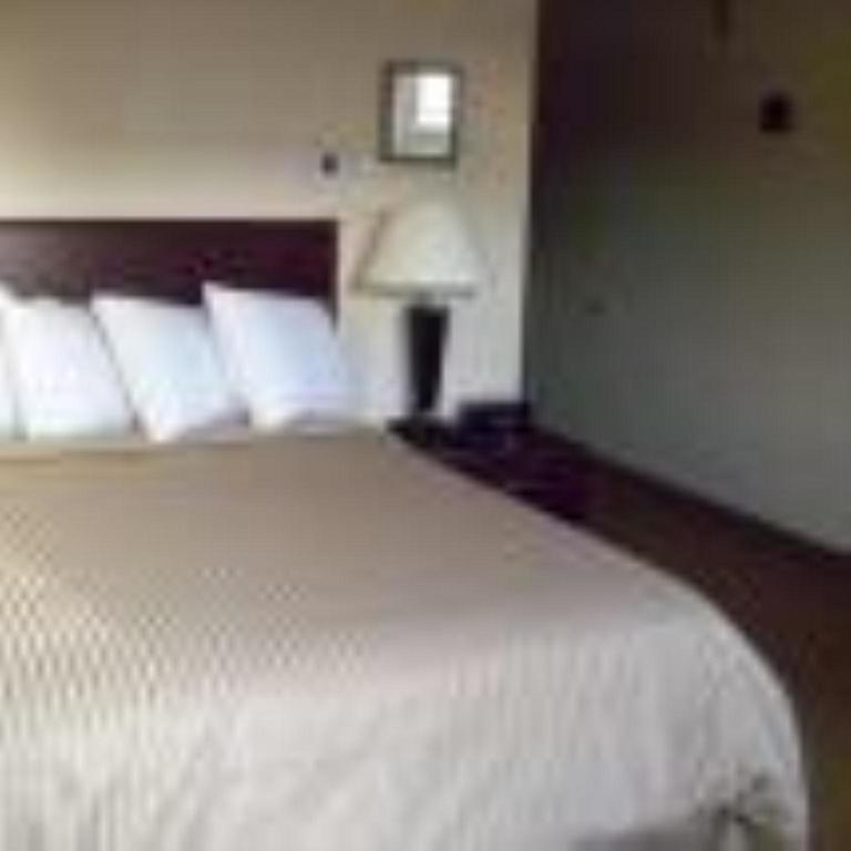 Price Pointe Inn 워키쇼 외부 사진