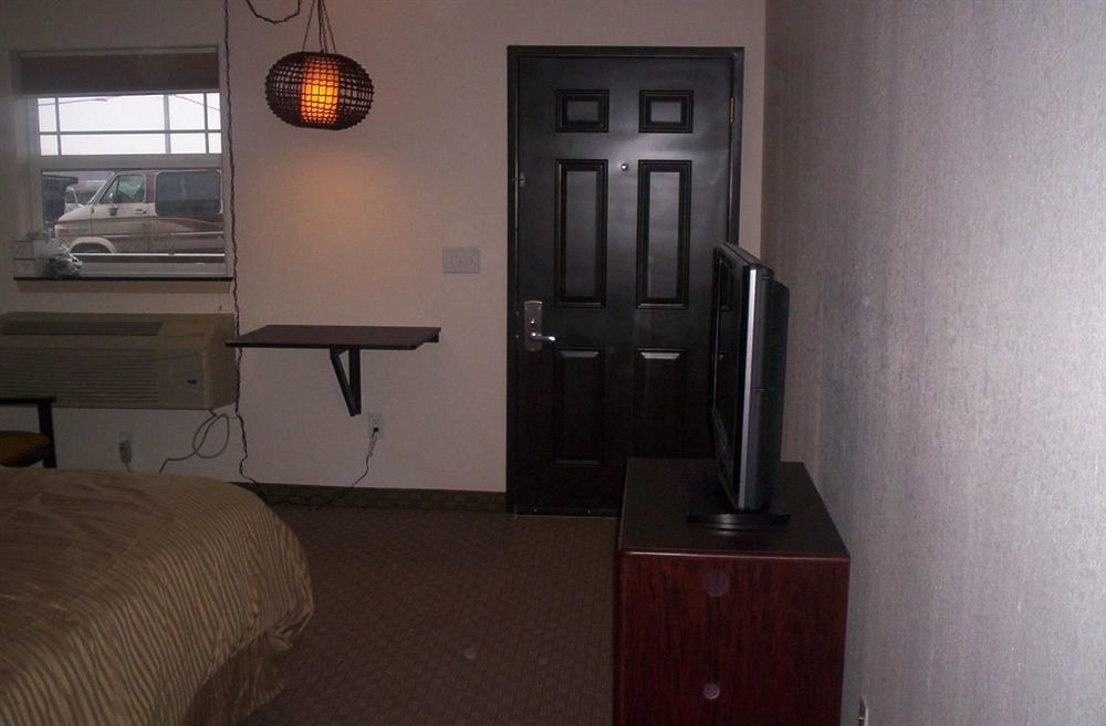 Price Pointe Inn 워키쇼 외부 사진