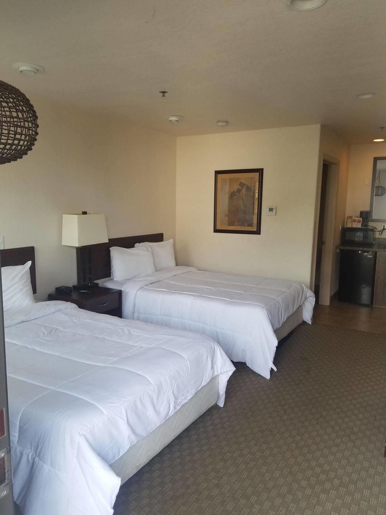 Price Pointe Inn 워키쇼 외부 사진