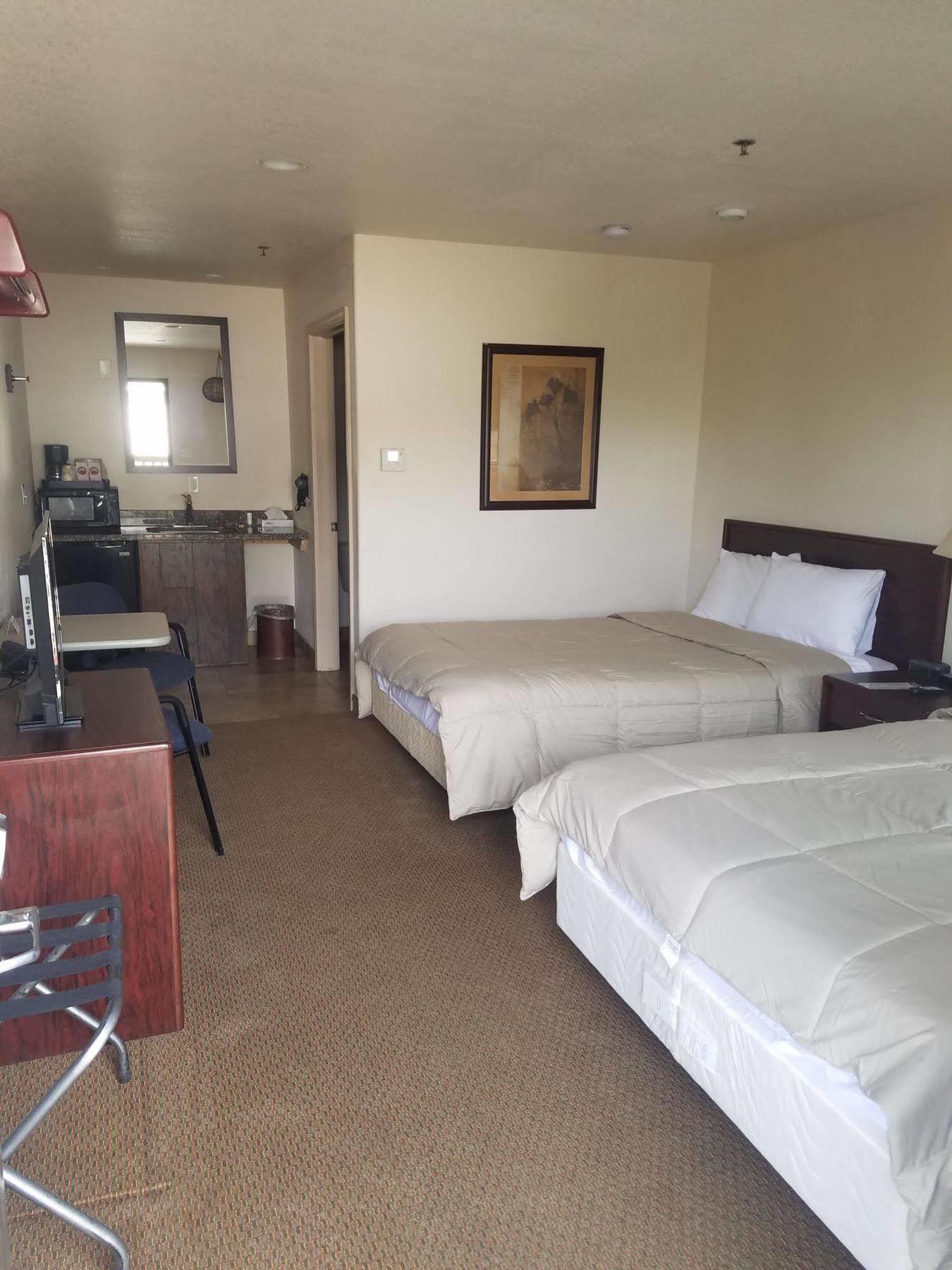 Price Pointe Inn 워키쇼 외부 사진